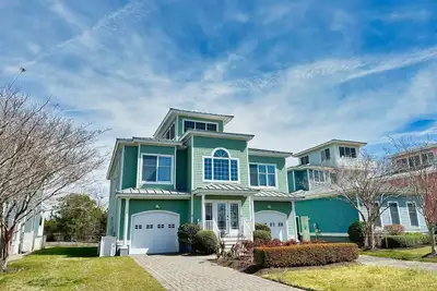 Bay Breeze - Chesapeake Properties