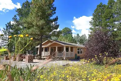 Image de Family retreat in Munds Park; bring your dog!