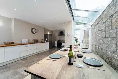 Image de Elysian - sleeps 8 guests in 4 bedrooms