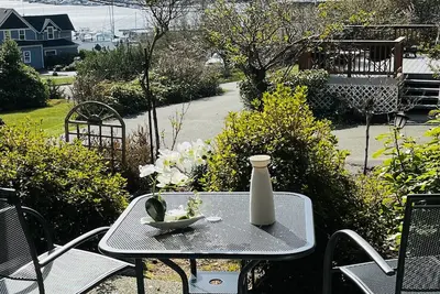 Image de Great Harbor View Entire 2Br & 2Ba Vacation/Getaway Unit