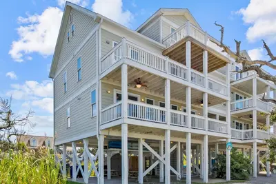 Image de Sound Sister | 6 Bed, 4 Bath