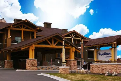 Image de Luxurious 2 bedroom twin condo at entrance to Yellowstone Np