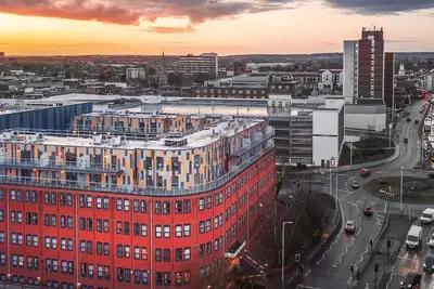 Image de Attractive Cosy 2 Bedroom Penthouse with free Parking inside Romford Centre