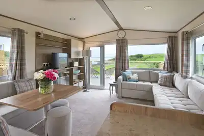 Image de Pebbles - a static caravan that sleeps 6 guests in 3 bedrooms