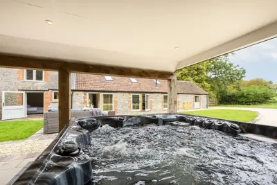 Image de The Cowshed - a barn that sleeps 7 guests in 3 bedrooms