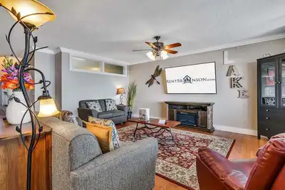 Image de Labor Day Open, Gorgeous Lake Views, Spacious Condo, Free Wifi, Minutes to Silver Dollar City