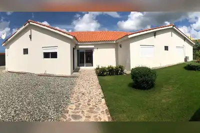 Image de Villa Karukaera with swimming pool and guardian