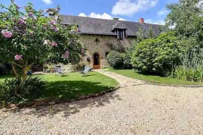 Image de Tillé - Sens De Bretagne