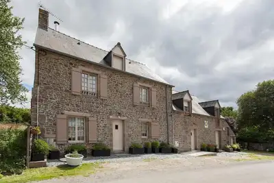 Image de La Roseraie - La Boussac