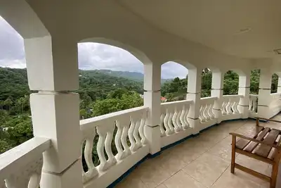 Image de Spacious Port Antonio villa w\/360° Sea & Mountain Views