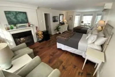 Image de Deluxe 2xQueen & fireplace