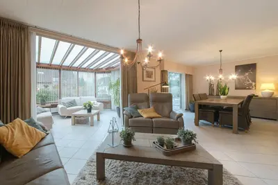 Image de Merveilleuse maison de vacances privée pour 6 personnes avec Wifi, terrasse et parking