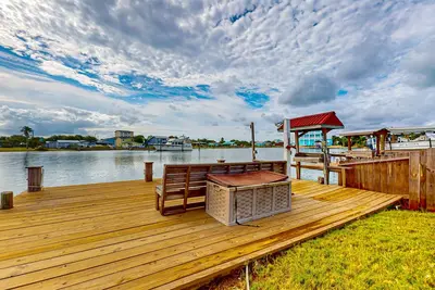 Image de Copano Bayfront Haven | Dock  | 7 Miles to Rockport Beach