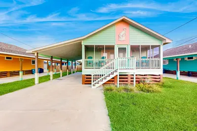 Image de Heron's Hideaway: Brand-New Home w/Screened Porch, Boat Parking - Walk to Bay