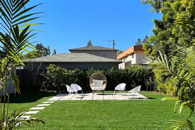 Image de Spacious Beach House, Private Oasis, Family Friendly, Ac+W/D, Large Backyard