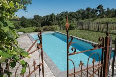 Image de Magnifique maison avec piscine privée, Wi-Fi et animaux acceptés