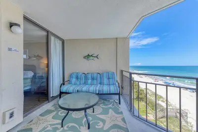 Image de Surfmaster 402 - Three Bedroom, Three Bath Oceanfront Condo
