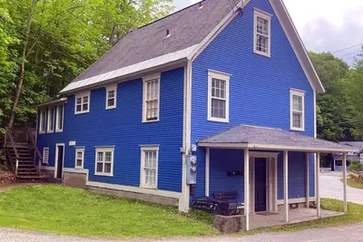 Image de Large 4 bedroom one mile from Okemo Base. Walk to downtown Ludlow