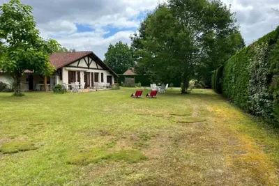 Image de maison landaise typique tout confort