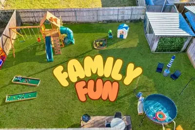 Image de Pool - Playset - Walk to Stadiums