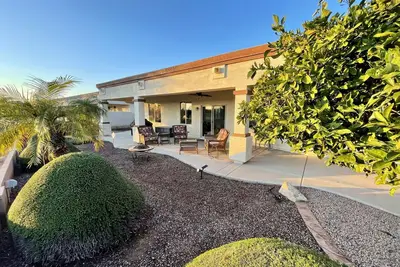 Image de Golf Course property with Mountain View