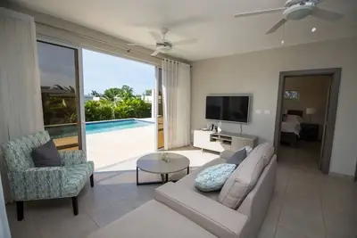 Image de Private 2 bedroom, 2 bath villa sleeps 2-4 guest comfortably with luxury