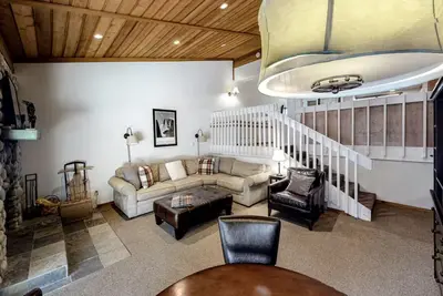Image de The Lake House - 2bd/2bth condo 19 at Huntington Lake