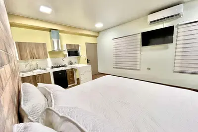 * Villa Las Flores *