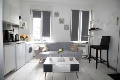 Image de Logement tout équipé et très charmant à Fère