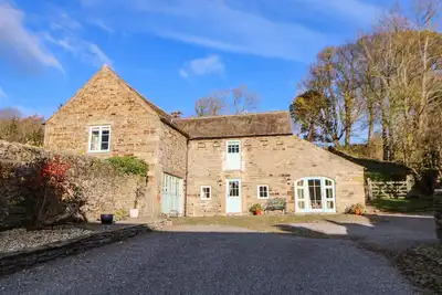 The Barn, pet friendly, character holiday cottage in Frosterley