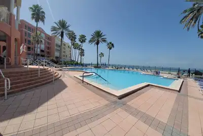Image de Luxury Condo at the Tides Beach Club