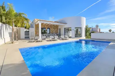 Image de Villa moderne et charmante à Benissa, Costa Blanca, Espagne avec piscine privée pour 6 personnes