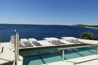 Image de Appartement de vacances pour 4 personnes env. 100 qmà Bilo, Dalmatie (Nord de la Dalmatie)