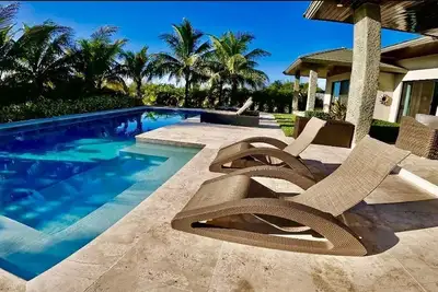 Image de Luxury Water Front Villa Freeport Bahamas