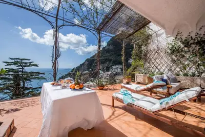 Image de Sumptuous villa with panoramic terrace on the Amalfi Coast