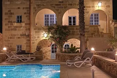 Image de Farmhouse with Private Pool
