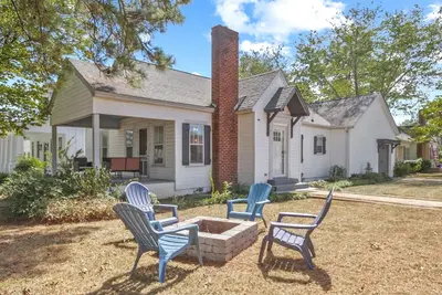 Image de The Rambler - Beautiful Ranch Style Home 2 Miles from Ua Campus!