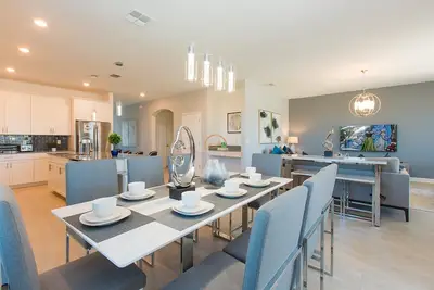 Image de Luxurious 6 bedroom villa at Champions Gate