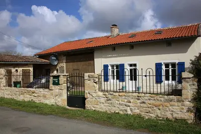 Image de Quiet rural French retreat