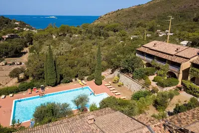 Image de New and cozy apartment for 6 people 300 mt from the sea