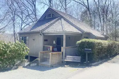Image de Sugar Mountain Chalet Near Everything!