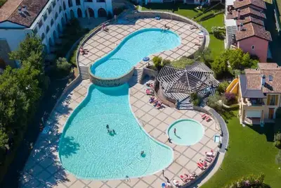 Image de Ruhige Wohnung im GrĂĽnen mit 3 Pools - ideal fĂĽr Familien, bis zu 5 Personen.