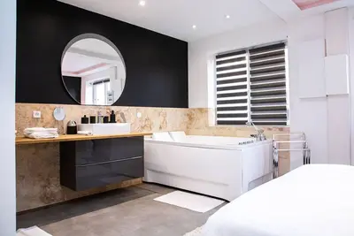 Image de Bd Room Cocon Cozy Balneoterapy In Saint-Etienne