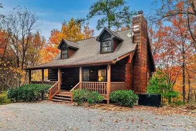 Image de Private Cabin | Hot Tub | Pool Table | Hiking