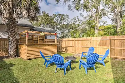Image de Idyllic Pensacola Home w/ Yard + Fire Pit!