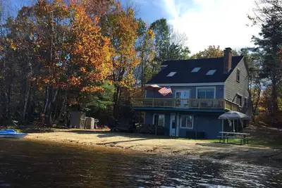 Image de Locke Lake Beachfront Vacation Home