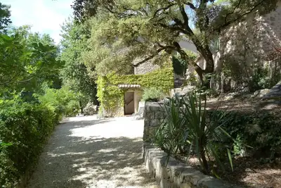 Image de Bastide provençale du XVIIIème en bordure du fleuve Argens sur terrain de 2 ha