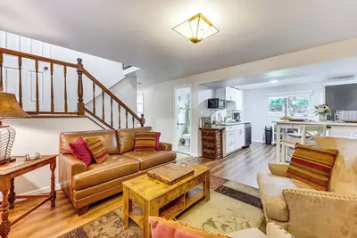 Image de Hillside Place w/ Mountain Views ~ 8 Mi to Dtwn!