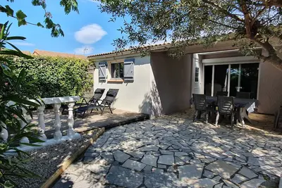 Image de Pavillon 3 chambres dans résidence avec piscine