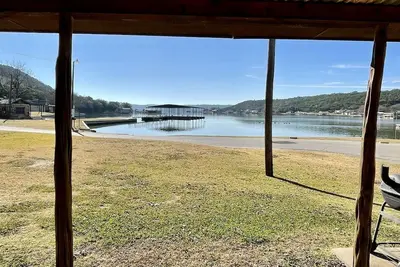Image de Water front cabin #7